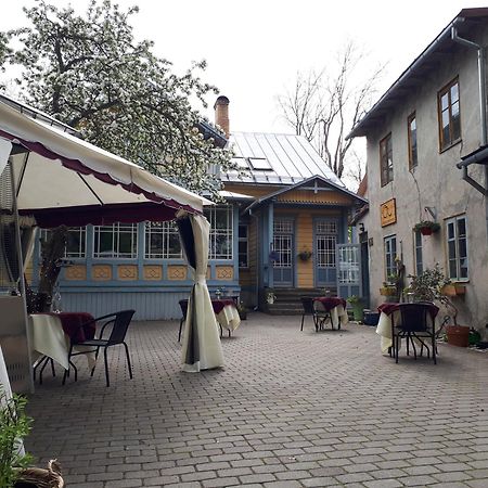 Villa Ou Apartments Пярну Экстерьер фото