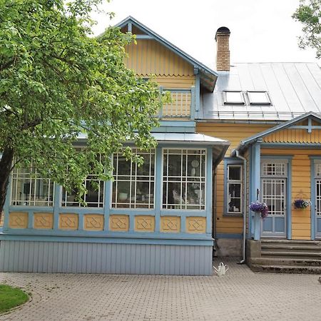 Villa Ou Apartments Пярну Экстерьер фото